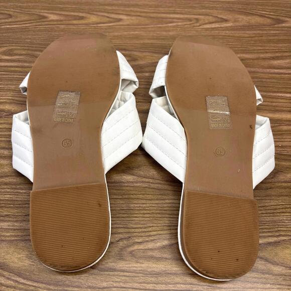 Sheln White Sandals Size 6.5 - Picture 5 of 5